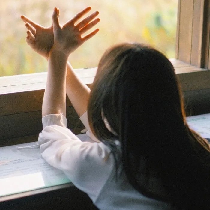 刚下山就被女神抓去领证了